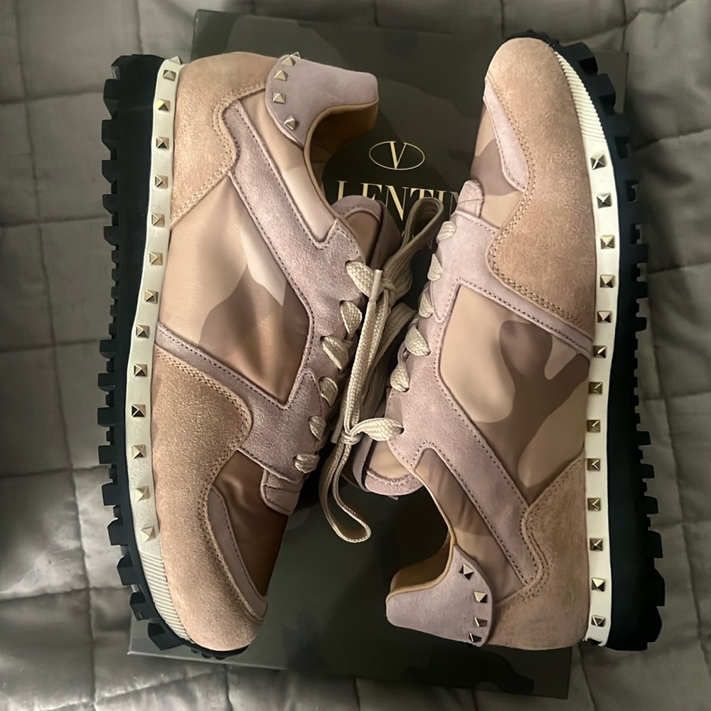 NWT Authentic brand new Valentino sneakers (Tags on box)